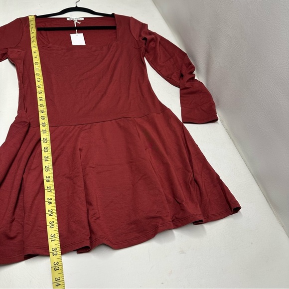 Reformation Wine Long Sleeve Dress square neck size Large nwt - Picture 4 of 9